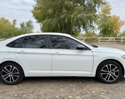 Белый Фольксваген Джетта, объемом двигателя 1.5 л и пробегом 12 тыс. км за 21999 $, фото 1 на Automoto.ua