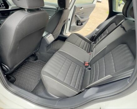 Белый Фольксваген Джетта, объемом двигателя 1.5 л и пробегом 12 тыс. км за 21999 $, фото 7 на Automoto.ua