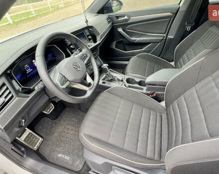 Белый Фольксваген Джетта, объемом двигателя 1.5 л и пробегом 12 тыс. км за 21999 $, фото 1 на Automoto.ua