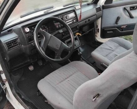 Белый Фольксваген Джетта, объемом двигателя 1.6 л и пробегом 332 тыс. км за 2750 $, фото 4 на Automoto.ua