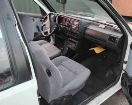 Белый Фольксваген Джетта, объемом двигателя 1.6 л и пробегом 332 тыс. км за 2750 $, фото 5 на Automoto.ua