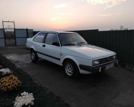 Белый Фольксваген Джетта, объемом двигателя 1.6 л и пробегом 332 тыс. км за 2750 $, фото 1 на Automoto.ua