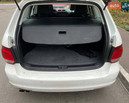 Білий Фольксваген Джетта, об'ємом двигуна 2 л та пробігом 243 тис. км за 7500 $, фото 12 на Automoto.ua