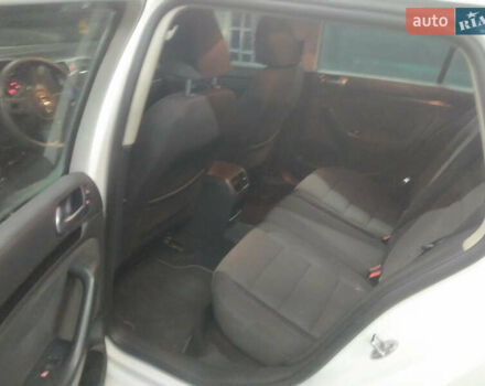 Білий Фольксваген Джетта, об'ємом двигуна 2.5 л та пробігом 151 тис. км за 7200 $, фото 5 на Automoto.ua