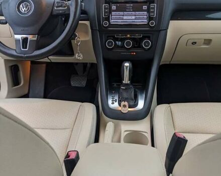 Белый Фольксваген Джетта, объемом двигателя 2.5 л и пробегом 268 тыс. км за 8500 $, фото 16 на Automoto.ua