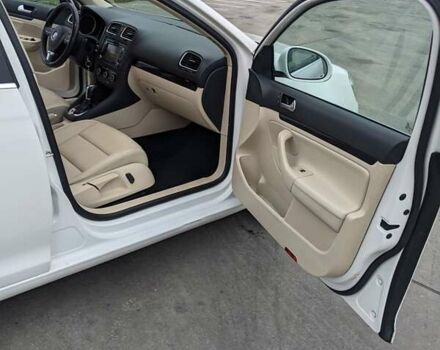 Белый Фольксваген Джетта, объемом двигателя 2.5 л и пробегом 268 тыс. км за 8500 $, фото 17 на Automoto.ua