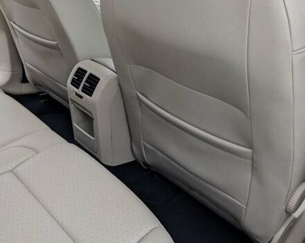 Белый Фольксваген Джетта, объемом двигателя 2.5 л и пробегом 268 тыс. км за 8500 $, фото 22 на Automoto.ua