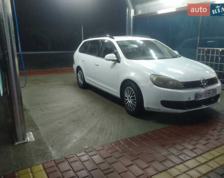 Білий Фольксваген Джетта, об'ємом двигуна 2.5 л та пробігом 151 тис. км за 7200 $, фото 1 на Automoto.ua