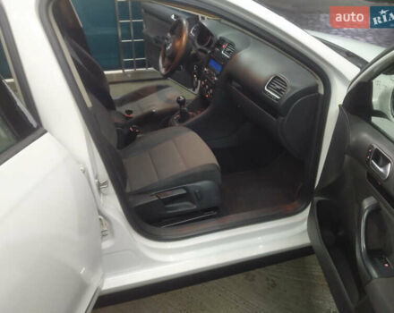 Білий Фольксваген Джетта, об'ємом двигуна 2.5 л та пробігом 151 тис. км за 7200 $, фото 8 на Automoto.ua
