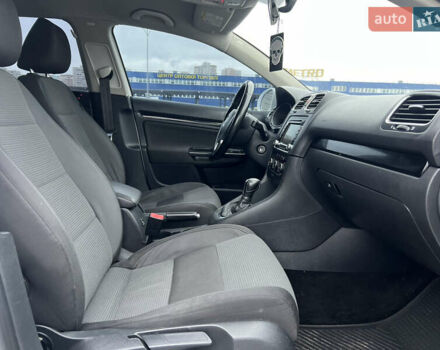 Белый Фольксваген Джетта, объемом двигателя 2.5 л и пробегом 259 тыс. км за 7200 $, фото 20 на Automoto.ua