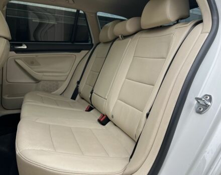 Фольксваген Джетта 2012 в Киеве на Automoto.ua Белый Фольксваген Джетта, объемом двигателя 2 л и пробегом 278 тыс. км за 8500 $, фото 17 на Automoto.ua