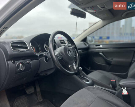 Белый Фольксваген Джетта, объемом двигателя 2.5 л и пробегом 259 тыс. км за 7200 $, фото 22 на Automoto.ua