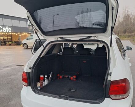 Белый Фольксваген Джетта, объемом двигателя 2.5 л и пробегом 259 тыс. км за 6100 $, фото 14 на Automoto.ua