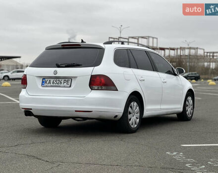 Белый Фольксваген Джетта, объемом двигателя 2.5 л и пробегом 259 тыс. км за 7200 $, фото 3 на Automoto.ua