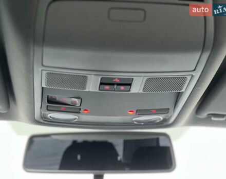 Белый Фольксваген Джетта, объемом двигателя 2.5 л и пробегом 259 тыс. км за 7200 $, фото 16 на Automoto.ua