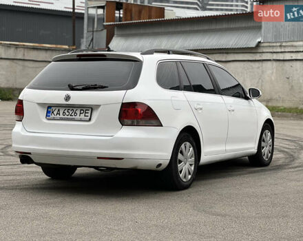 Белый Фольксваген Джетта, объемом двигателя 2.5 л и пробегом 258 тыс. км за 6500 $, фото 4 на Automoto.ua