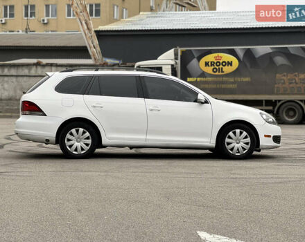 Белый Фольксваген Джетта, объемом двигателя 2.5 л и пробегом 258 тыс. км за 6500 $, фото 2 на Automoto.ua