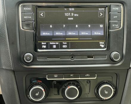 Фольксваген Джетта 2012 в Киеве на Automoto.ua Белый Фольксваген Джетта, объемом двигателя 2 л и пробегом 278 тыс. км за 8500 $, фото 14 на Automoto.ua