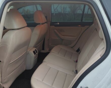 Белый Фольксваген Джетта, объемом двигателя 2 л и пробегом 305 тыс. км за 7500 $, фото 5 на Automoto.ua