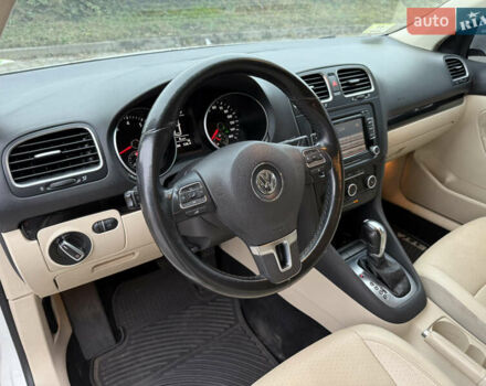 Белый Фольксваген Джетта, объемом двигателя 2.48 л и пробегом 275 тыс. км за 7500 $, фото 18 на Automoto.ua