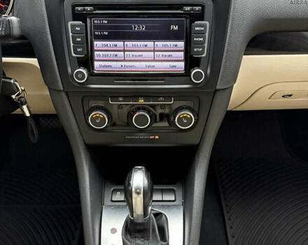 Белый Фольксваген Джетта, объемом двигателя 2.48 л и пробегом 275 тыс. км за 7500 $, фото 22 на Automoto.ua