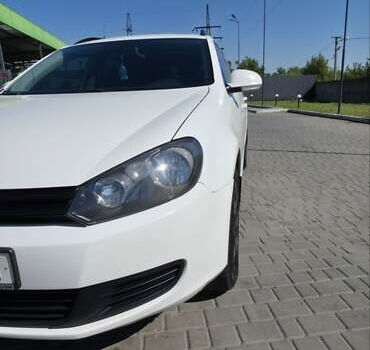 Білий Фольксваген Джетта, об'ємом двигуна 2.48 л та пробігом 250 тис. км за 8000 $, фото 11 на Automoto.ua