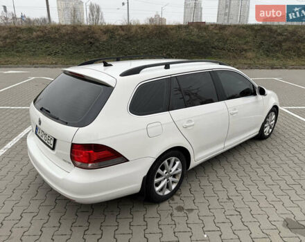 Белый Фольксваген Джетта, объемом двигателя 2.48 л и пробегом 275 тыс. км за 7500 $, фото 15 на Automoto.ua