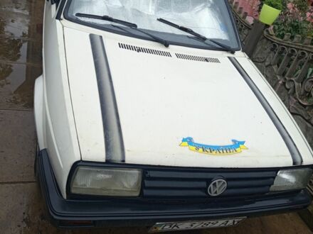 Фольксваген Джетта 1985 в Ровно на Automoto.ua Белый Фольксваген Джетта, объемом двигателя 1.6 л и пробегом 385 тыс. км за 900 $, фото 1 на Automoto.ua