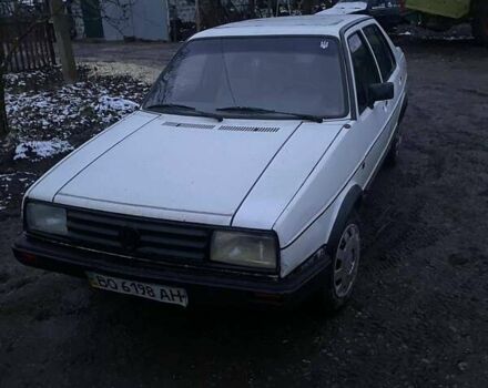 Белый Фольксваген Джетта, объемом двигателя 1.26 л и пробегом 250 тыс. км за 800 $, фото 1 на Automoto.ua