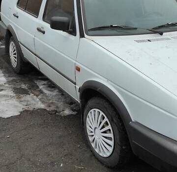 Белый Фольксваген Джетта, объемом двигателя 1.6 л и пробегом 320 тыс. км за 1400 $, фото 1 на Automoto.ua