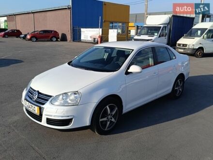Белый Фольксваген Джетта, объемом двигателя 0 л и пробегом 171 тыс. км за 7900 $, фото 1 на Automoto.ua