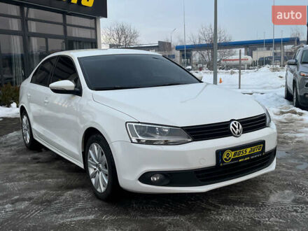 Білий Фольксваген Джетта, об'ємом двигуна 1.6 л та пробігом 239 тис. км за 8000 $, фото 1 на Automoto.ua