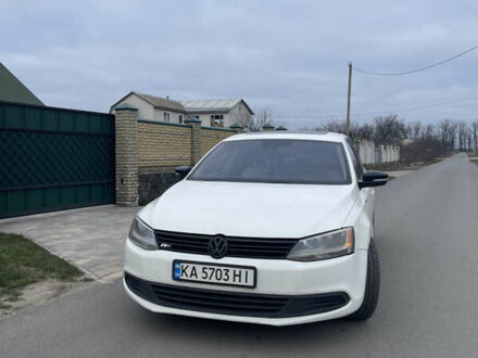 Белый Фольксваген Джетта, объемом двигателя 2.47 л и пробегом 230 тыс. км за 8450 $, фото 1 на Automoto.ua