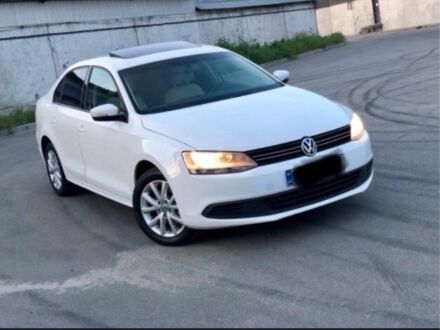 Белый Фольксваген Джетта, объемом двигателя 2.5 л и пробегом 193 тыс. км за 8500 $, фото 1 на Automoto.ua