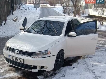 Фольксваген Джетта 2011 в Запорожье на Automoto.ua Белый Фольксваген Джетта, объемом двигателя 2.5 л и пробегом 250 тыс. км за 6500 $, фото 1 на Automoto.ua