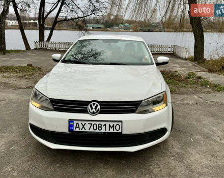 Белый Фольксваген Джетта, объемом двигателя 2.5 л и пробегом 225 тыс. км за 7500 $, фото 1 на Automoto.ua