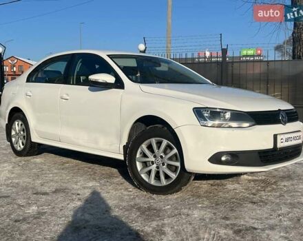 Белый Фольксваген Джетта, объемом двигателя 1.4 л и пробегом 150 тыс. км за 8990 $, фото 1 на Automoto.ua