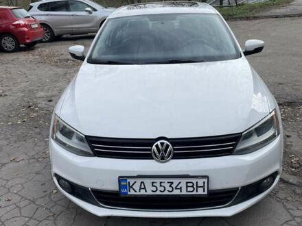 Білий Фольксваген Джетта, об'ємом двигуна 2.47 л та пробігом 234 тис. км за 9400 $, фото 1 на Automoto.ua