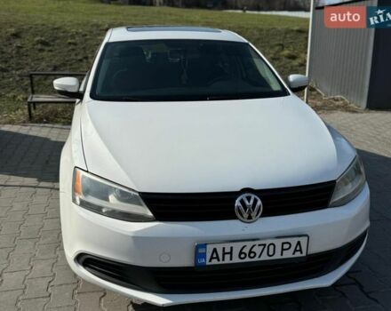 Белый Фольксваген Джетта, объемом двигателя 2.5 л и пробегом 230 тыс. км за 9000 $, фото 1 на Automoto.ua