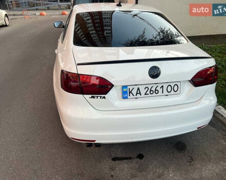 Белый Фольксваген Джетта, объемом двигателя 2.47 л и пробегом 254 тыс. км за 8400 $, фото 1 на Automoto.ua
