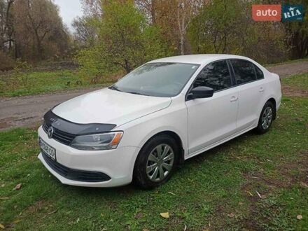 Фольксваген Джетта 2012 у Ромнах на Automoto.ua Білий Фольксваген Джетта, об'ємом двигуна 1.98 л та пробігом 262 тис. км за 7500 $, фото 1 на Automoto.ua
