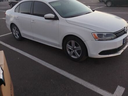 Белый Фольксваген Джетта, объемом двигателя 2 л и пробегом 320 тыс. км за 9000 $, фото 1 на Automoto.ua
