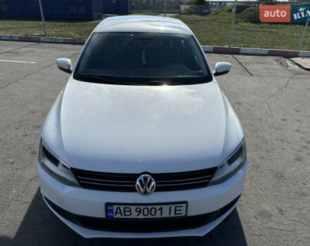 Фольксваген Джетта 2013 у Вінниці на Automoto.ua Білий Фольксваген Джетта, об'ємом двигуна 2.48 л та пробігом 230 тис. км за 9700 $, фото 1 на Automoto.ua