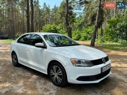 Фольксваген Джетта 2013 у Києві на Automoto.ua Білий Фольксваген Джетта, об'ємом двигуна 1.8 л та пробігом 165 тис. км за 9100 $, фото 1 на Automoto.ua