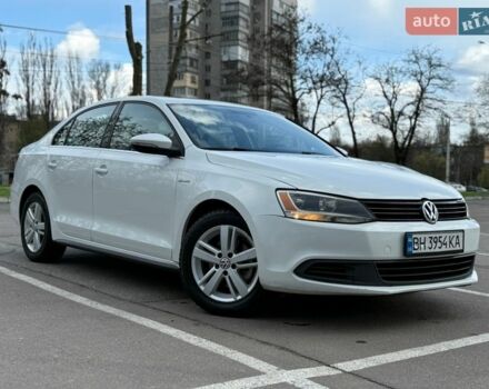Белый Фольксваген Джетта, объемом двигателя 1.4 л и пробегом 175 тыс. км за 9900 $, фото 1 на Automoto.ua