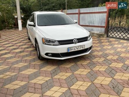 Белый Фольксваген Джетта, объемом двигателя 1.97 л и пробегом 205 тыс. км за 11800 $, фото 1 на Automoto.ua
