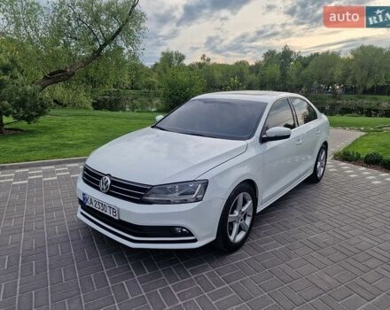 Белый Фольксваген Джетта, объемом двигателя 1.97 л и пробегом 188 тыс. км за 10800 $, фото 1 на Automoto.ua