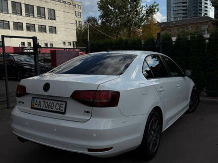 Белый Фольксваген Джетта, объемом двигателя 1.39 л и пробегом 146 тыс. км за 10500 $, фото 1 на Automoto.ua