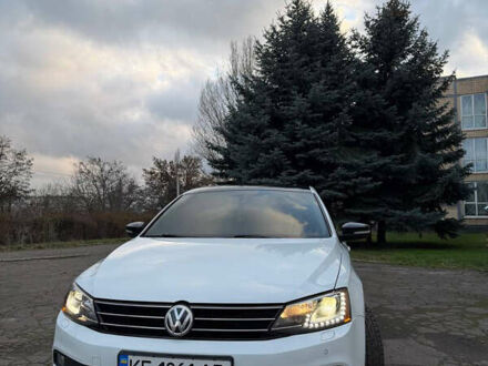 Белый Фольксваген Джетта, объемом двигателя 2 л и пробегом 160 тыс. км за 13000 $, фото 1 на Automoto.ua