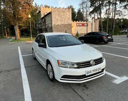Білий Фольксваген Джетта, об'ємом двигуна 2 л та пробігом 117 тис. км за 10500 $, фото 1 на Automoto.ua